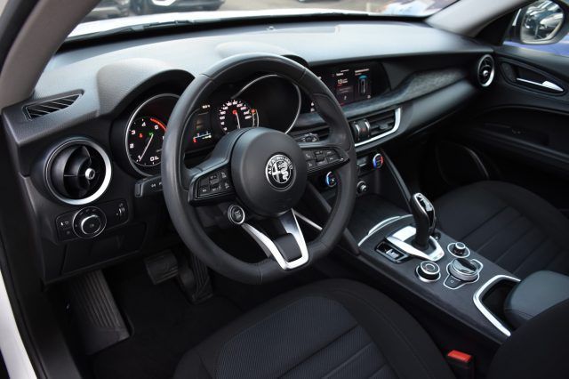 Alfa Romeo Stelvio 2020