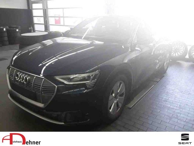 Audi e-tron 2022