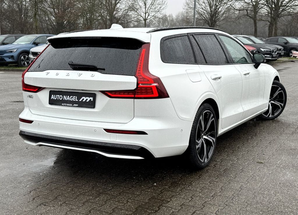 Volvo V60 2022