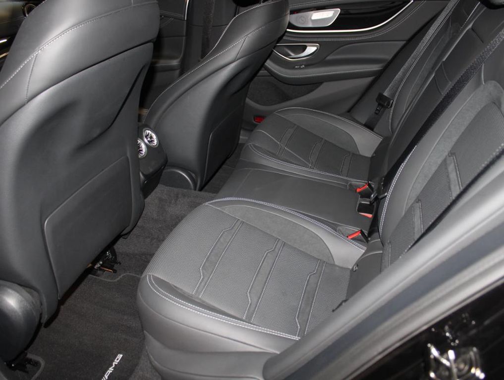 Mercedes-Benz AMG GT 2024