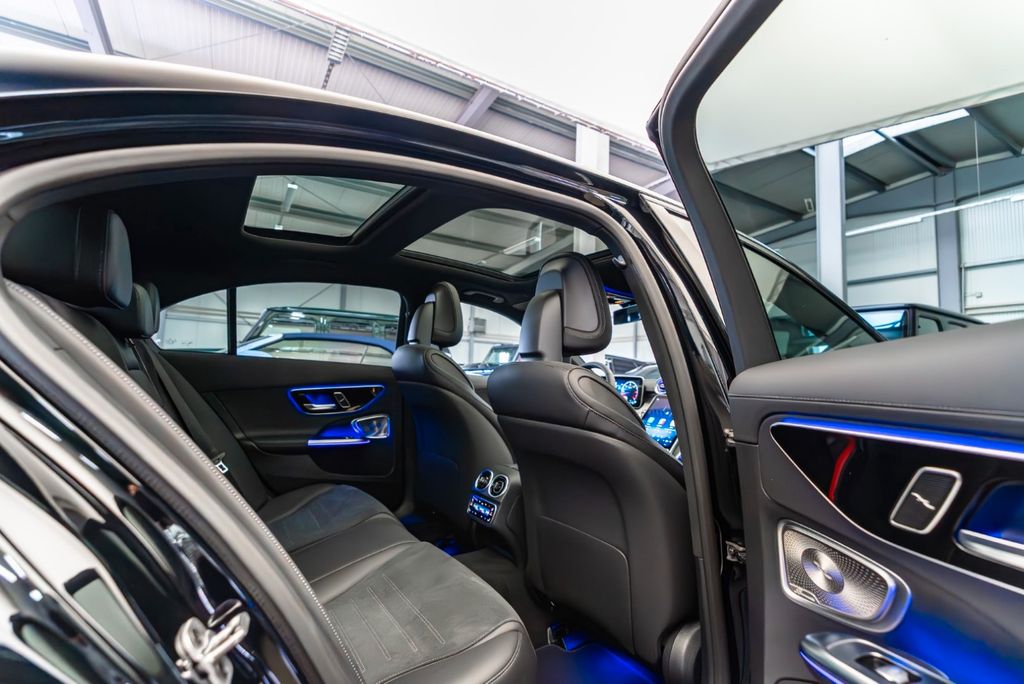 Mercedes-Benz C 300 2026