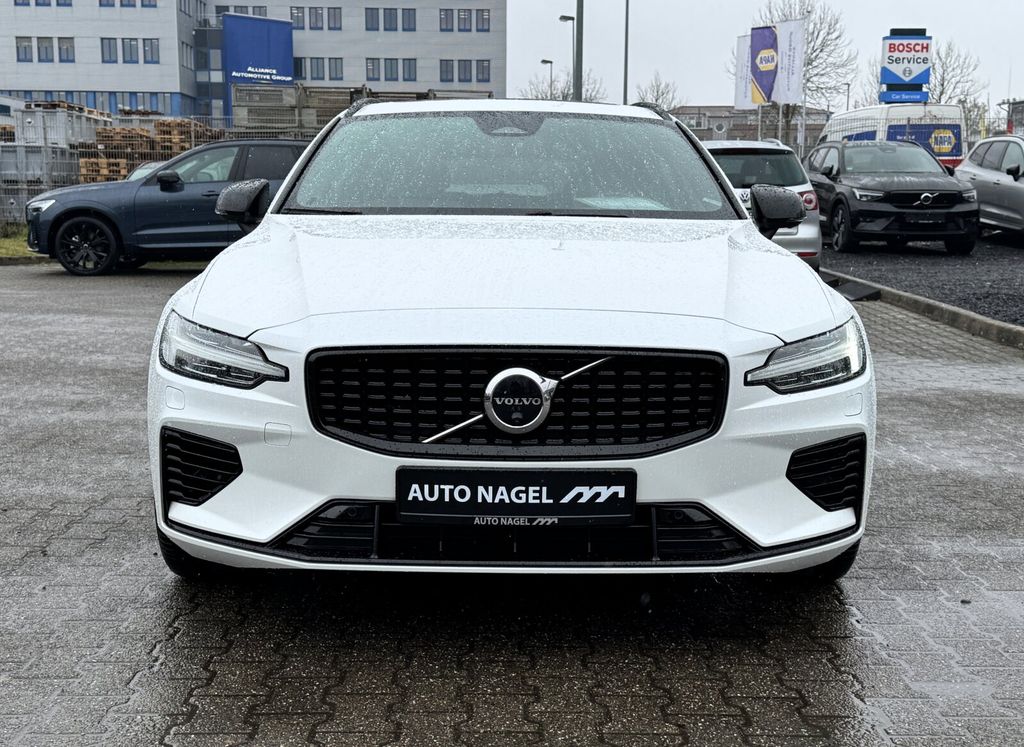 Volvo V60 2022