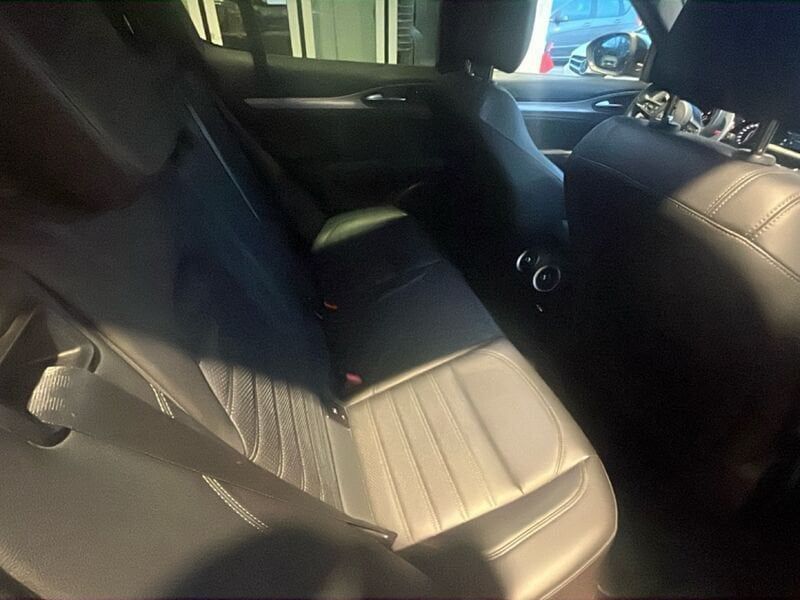 Alfa Romeo Stelvio 2022