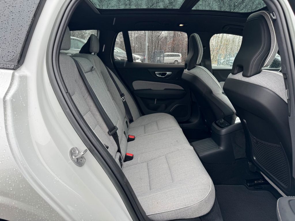Volvo V60 2022