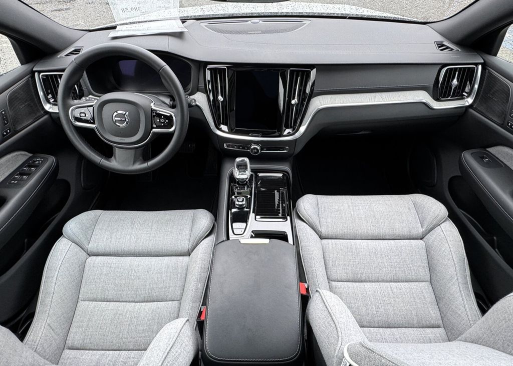 Volvo V60 2022
