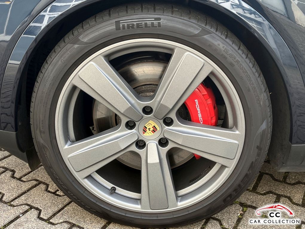 Porsche Cayenne 2023