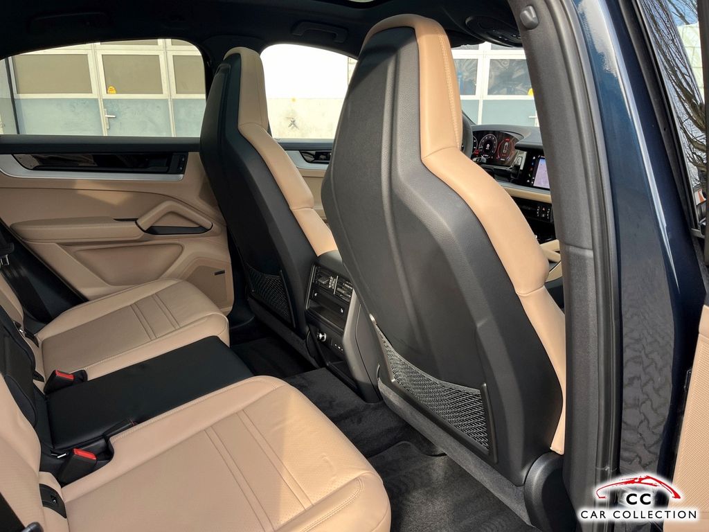 Porsche Cayenne 2023