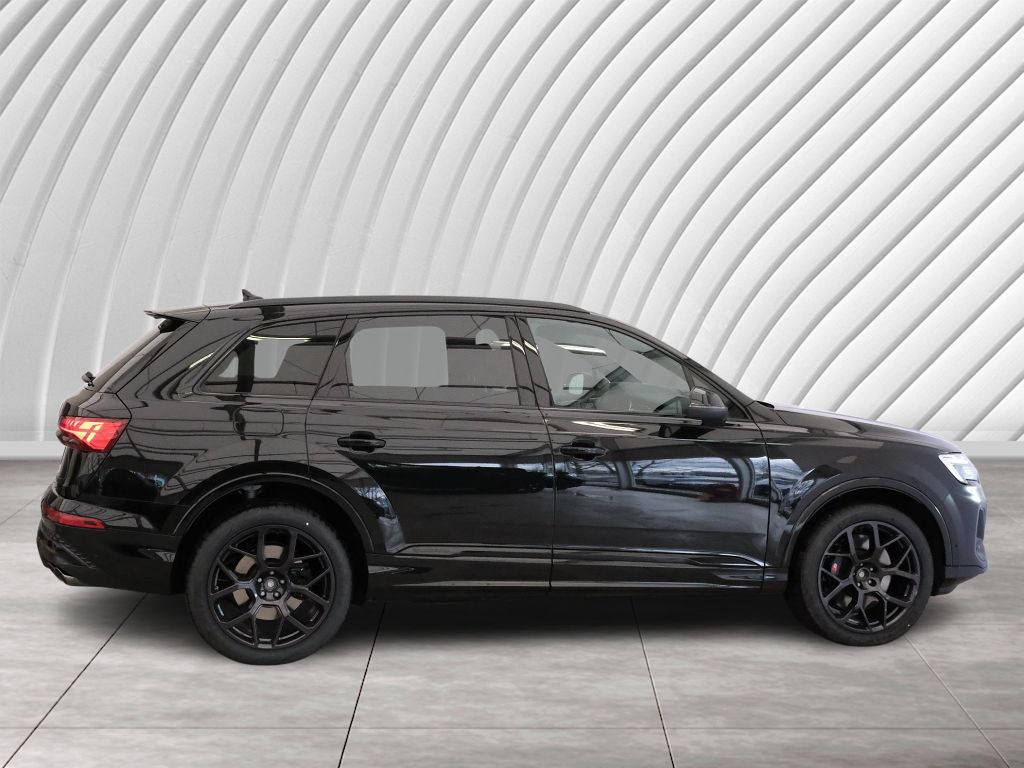 Audi SQ7 2025
