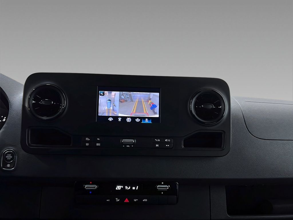 Mercedes-Benz Sprinter 2024