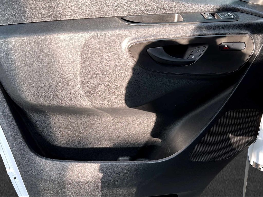 Mercedes-Benz Sprinter 2024