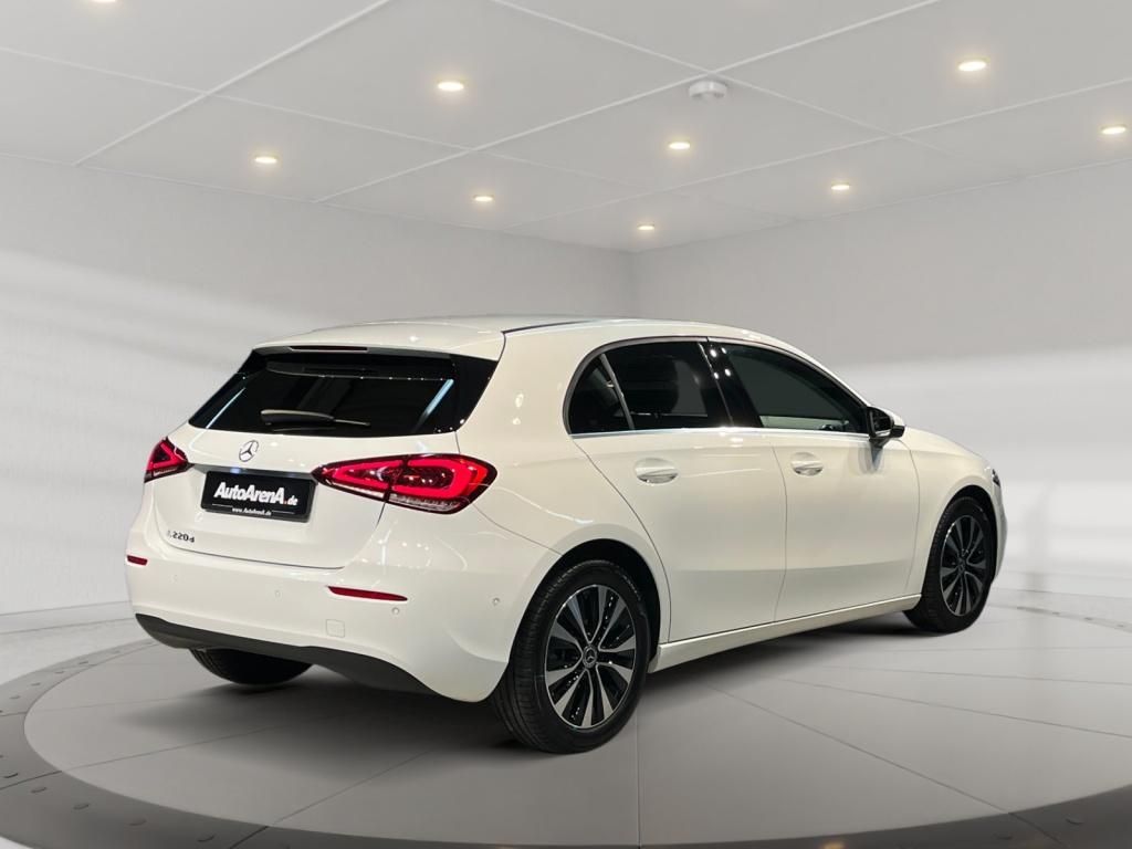 Mercedes-Benz A 220 2023