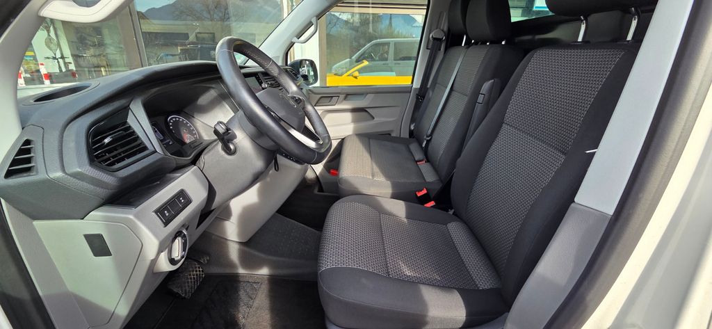 Volkswagen T6 Transporter 2024