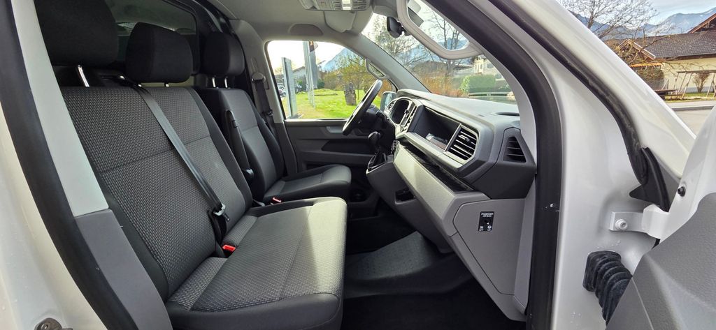 Volkswagen T6 Transporter 2024
