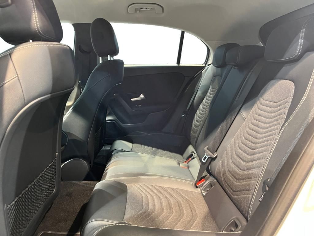 Mercedes-Benz A 220 2023