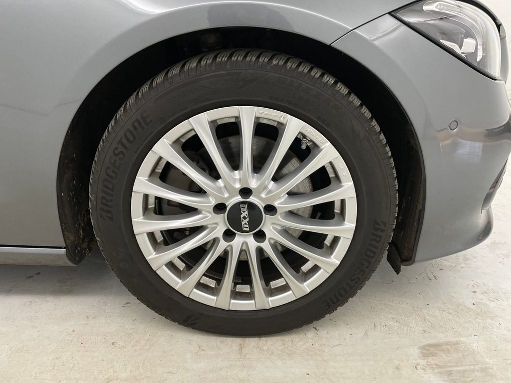 Mercedes-Benz C 200 2023