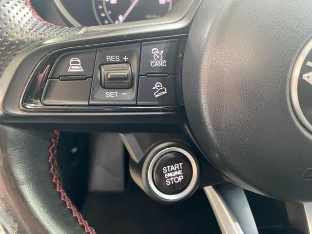 Alfa Romeo Stelvio 2021