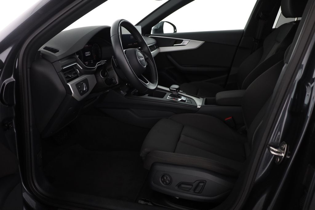 Audi A4 Allroad 2023