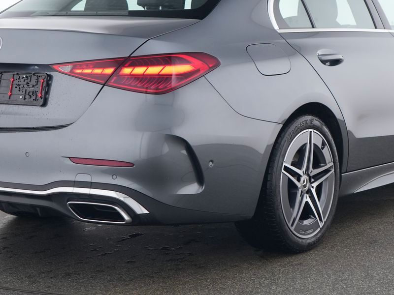 Mercedes-Benz C 220 2025