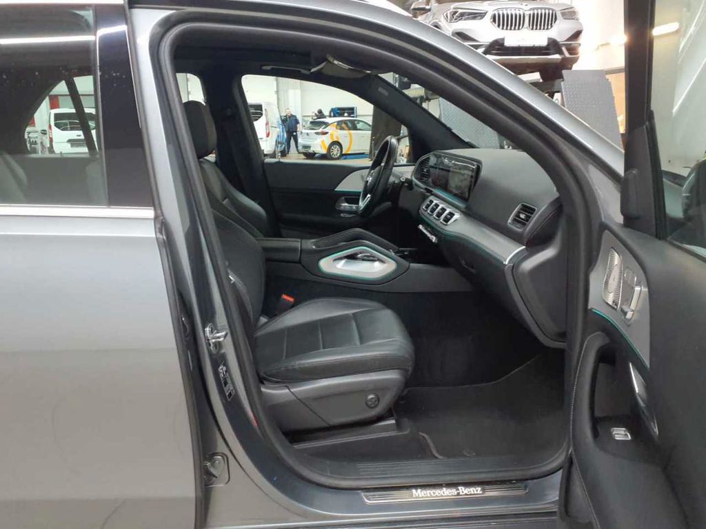 Mercedes-Benz GLE 300 2022