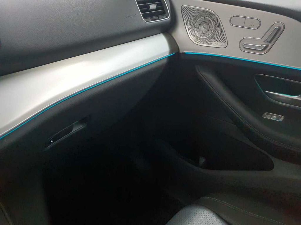 Mercedes-Benz GLE 300 2022