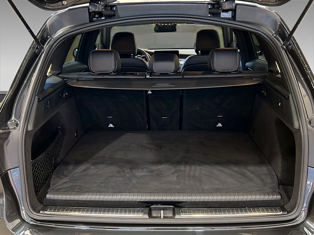 Mercedes-Benz GLC 300 2021