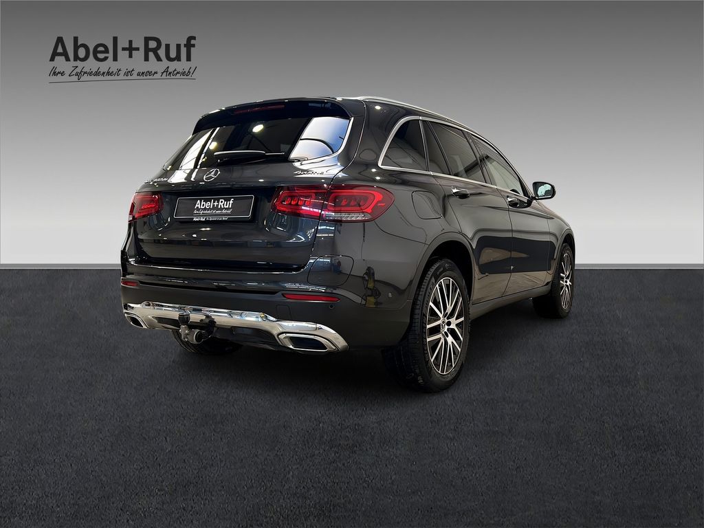 Mercedes-Benz GLC 300 2021