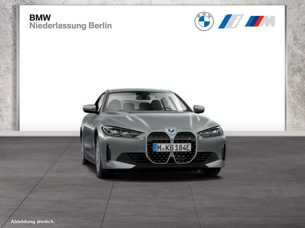 BMW i4 2023