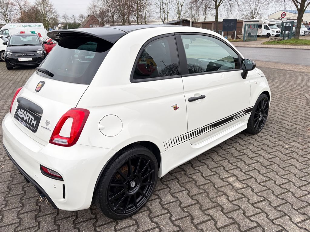 Abarth 595 2022