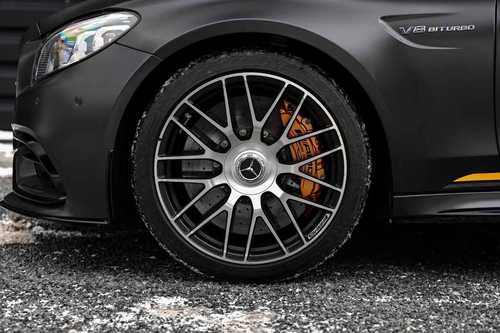 Mercedes-Benz C 63 AMG 2024