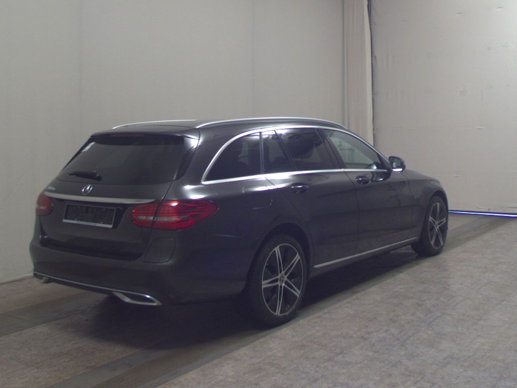 Mercedes-Benz C 300 2020