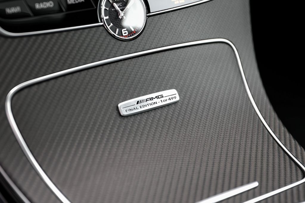 Mercedes-Benz C 63 AMG 2024