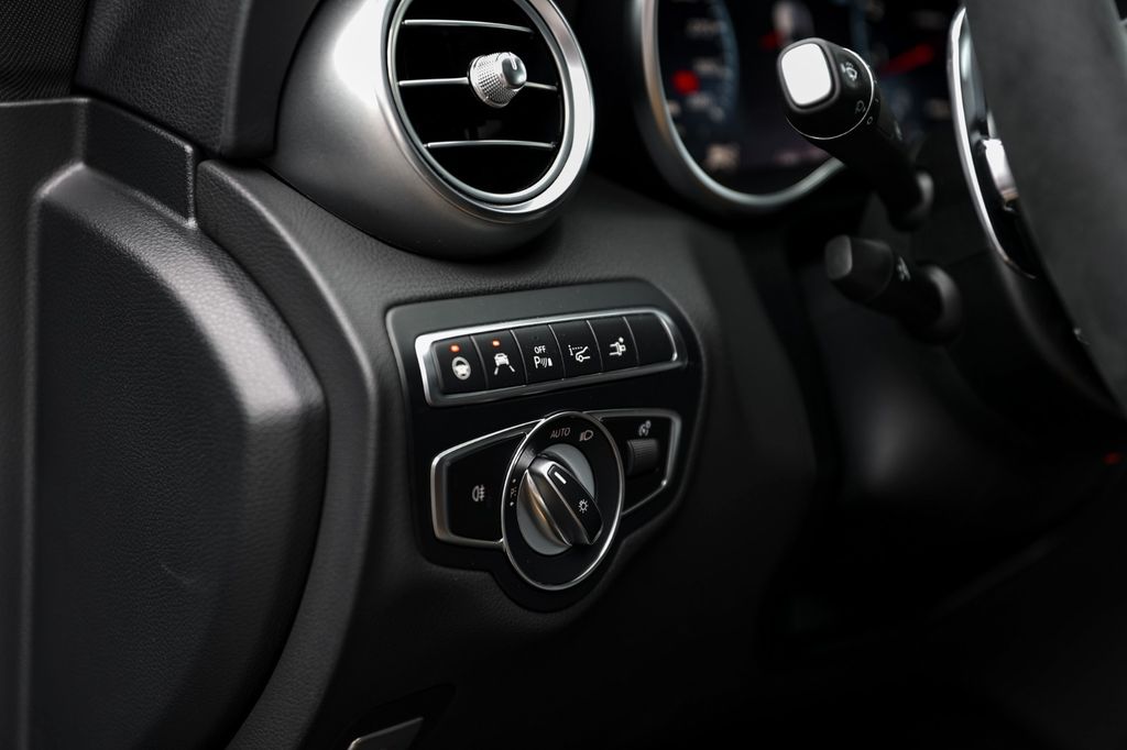 Mercedes-Benz C 63 AMG 2024