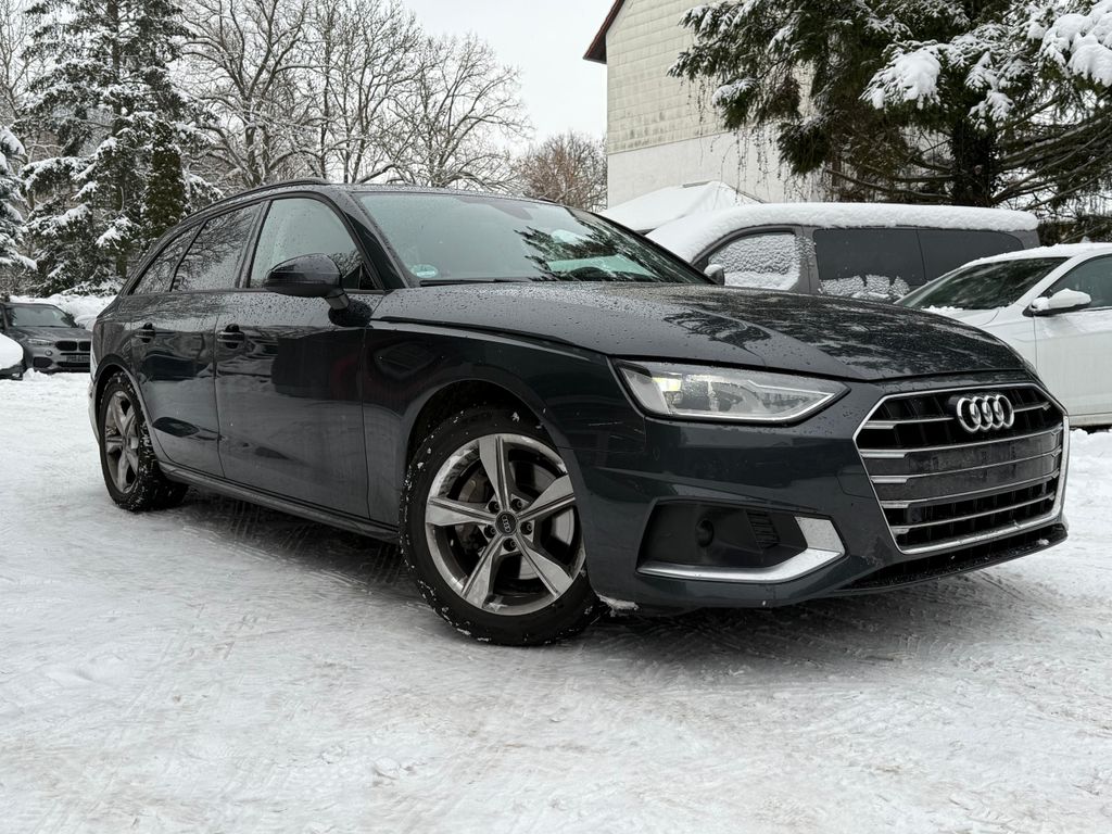 Audi A4 2023