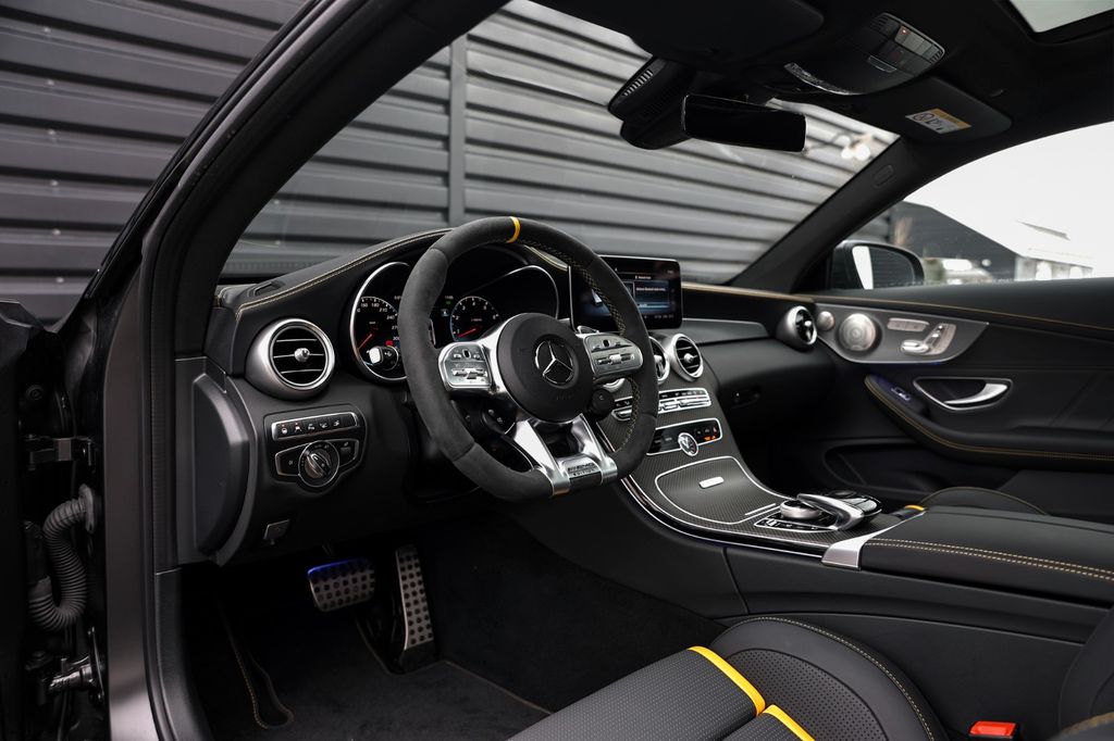 Mercedes-Benz C 63 AMG 2024