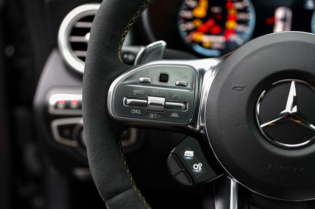 Mercedes-Benz C 63 AMG 2024