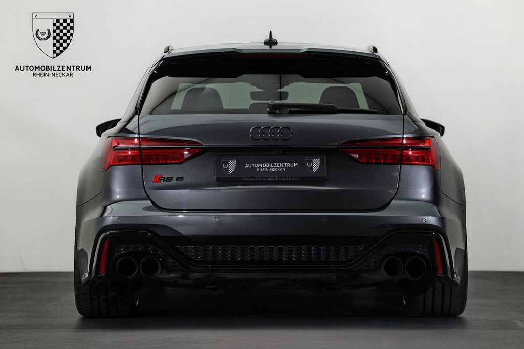 Audi RS6 2021