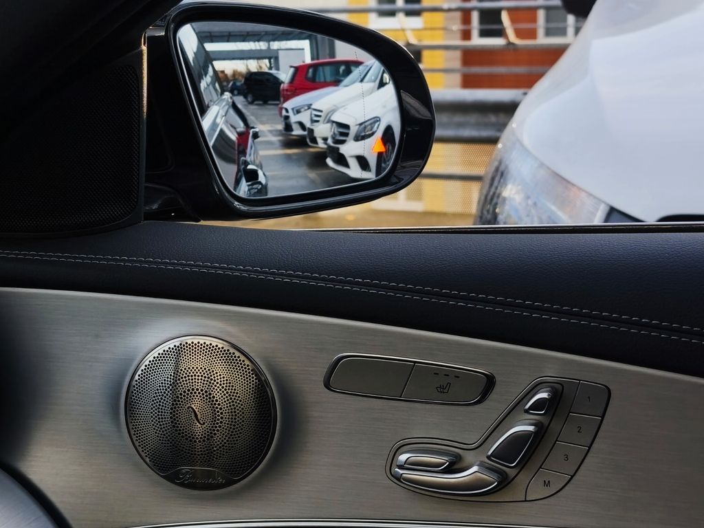 Mercedes-Benz E 300 2022