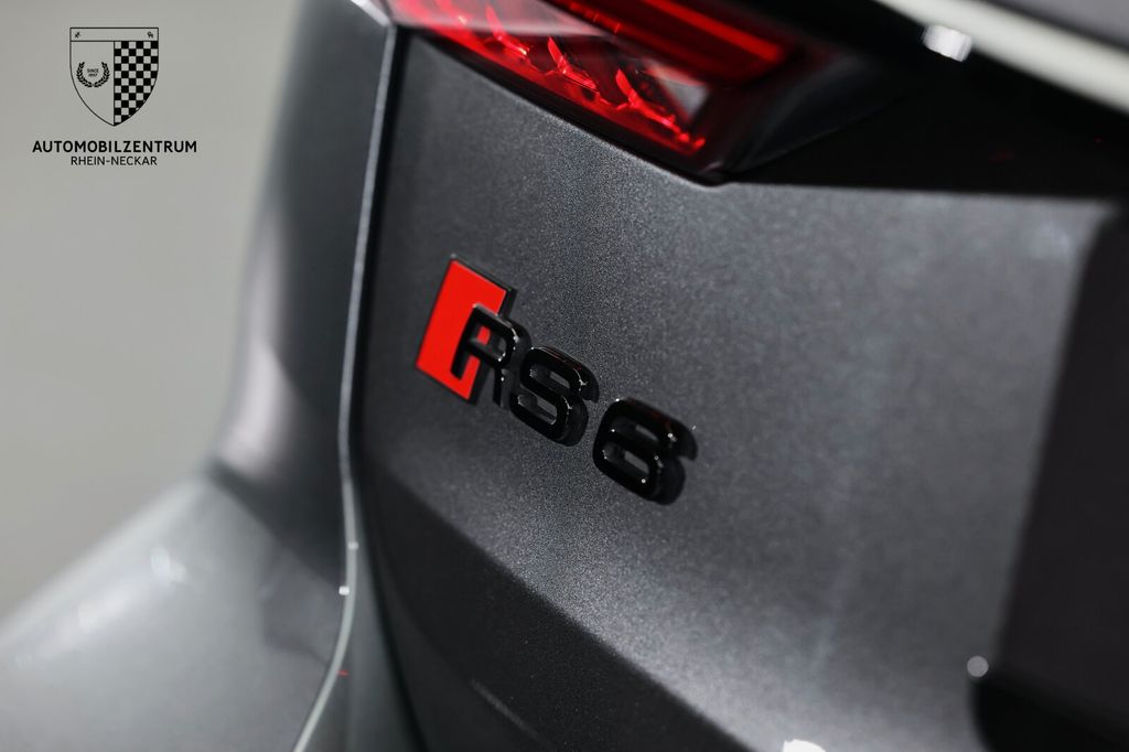 Audi RS6 2021