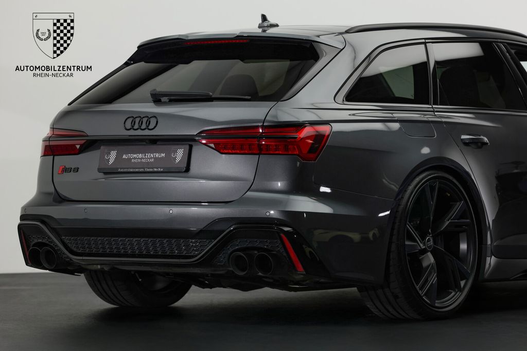 Audi RS6 2021