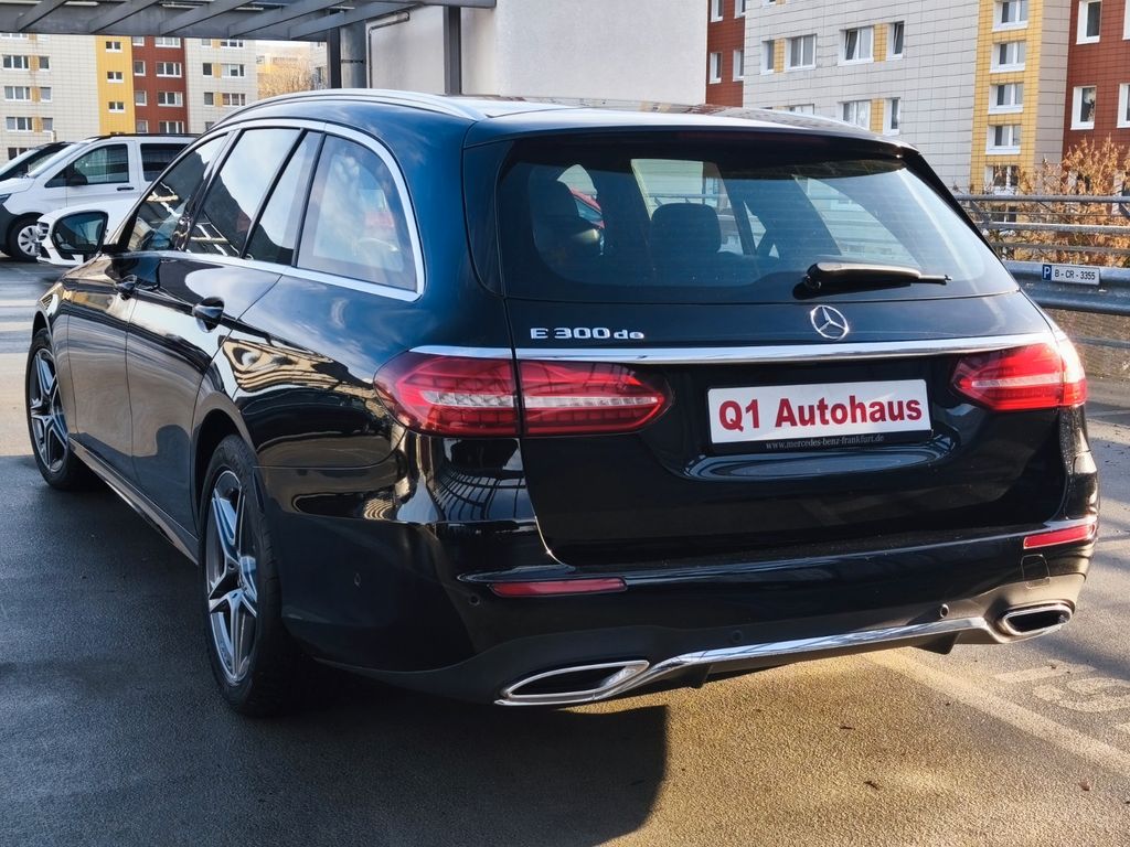 Mercedes-Benz E 300 2022