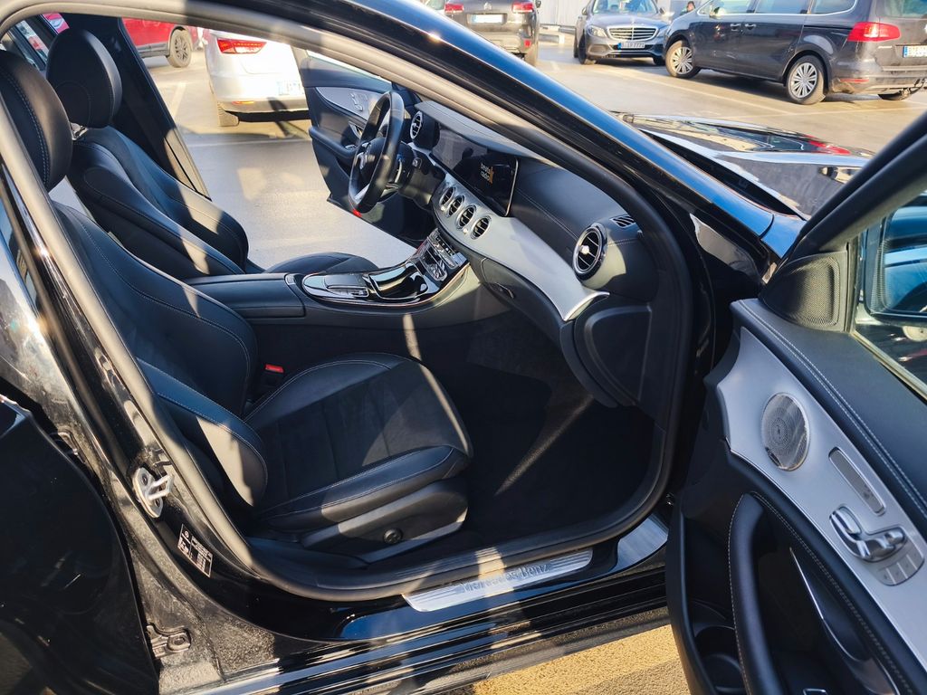 Mercedes-Benz E 300 2022