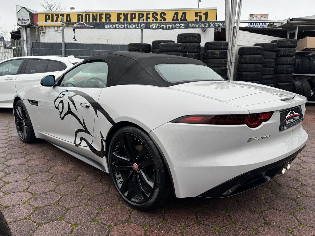 Jaguar F-Type 2020