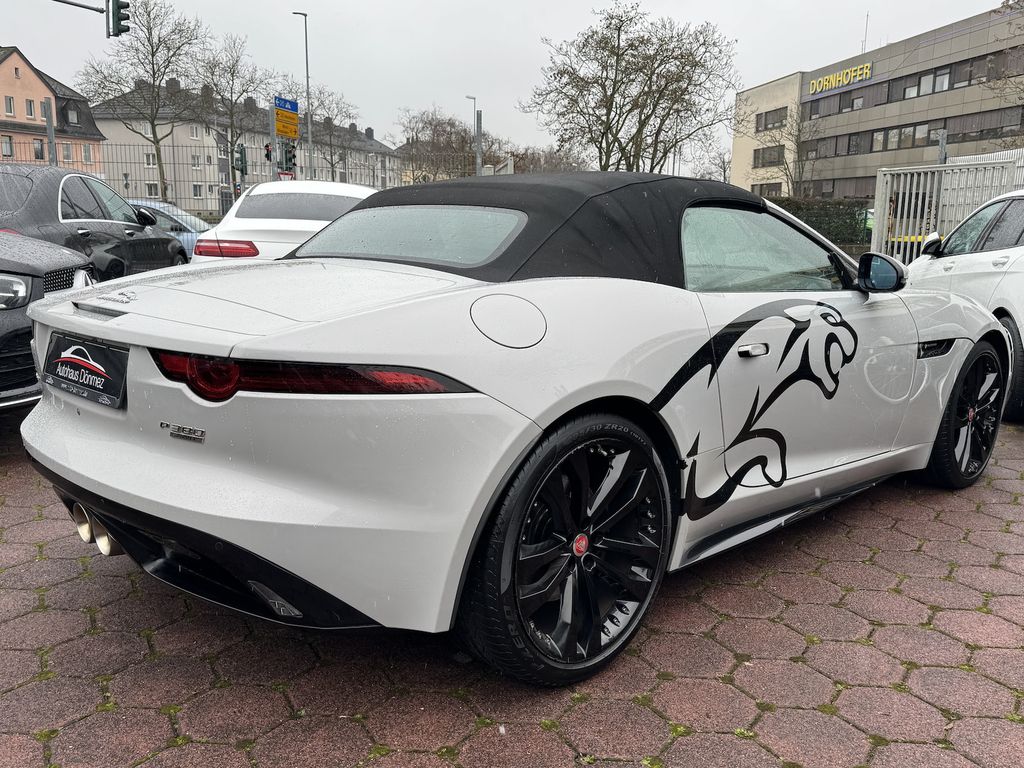 Jaguar F-Type 2020