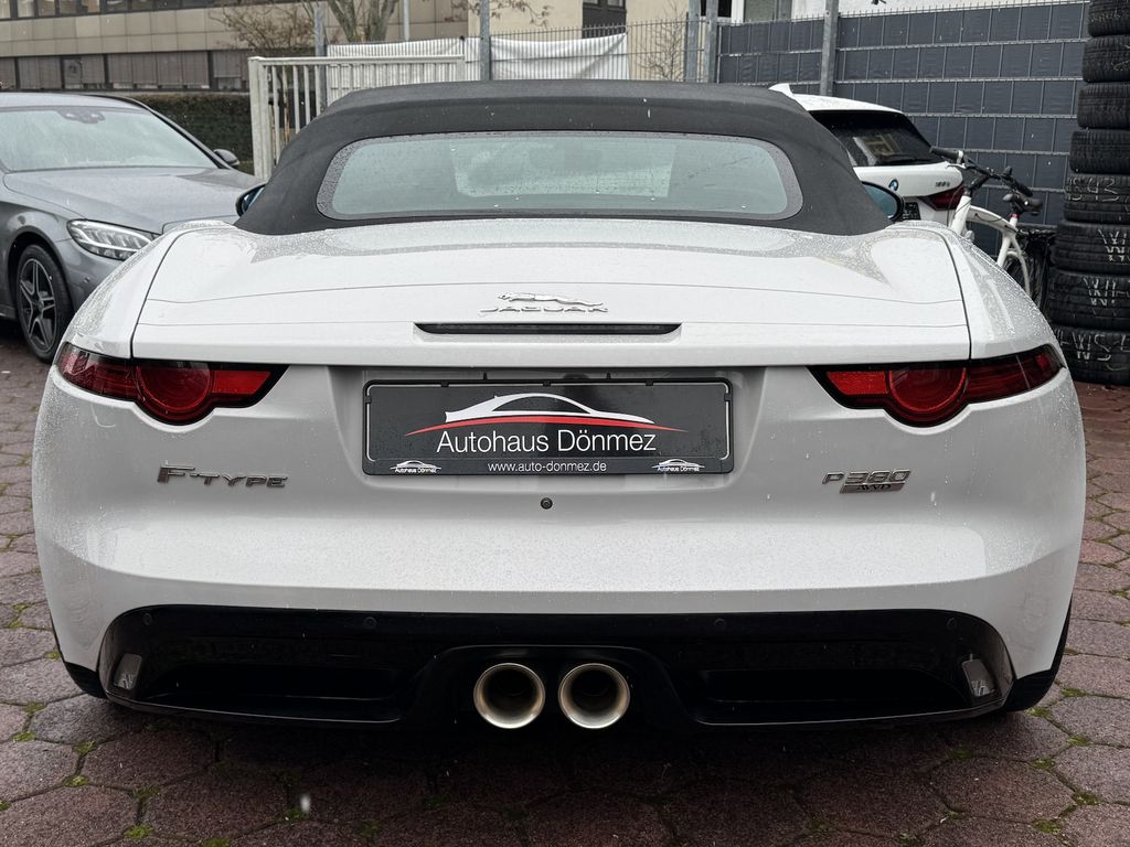 Jaguar F-Type 2020