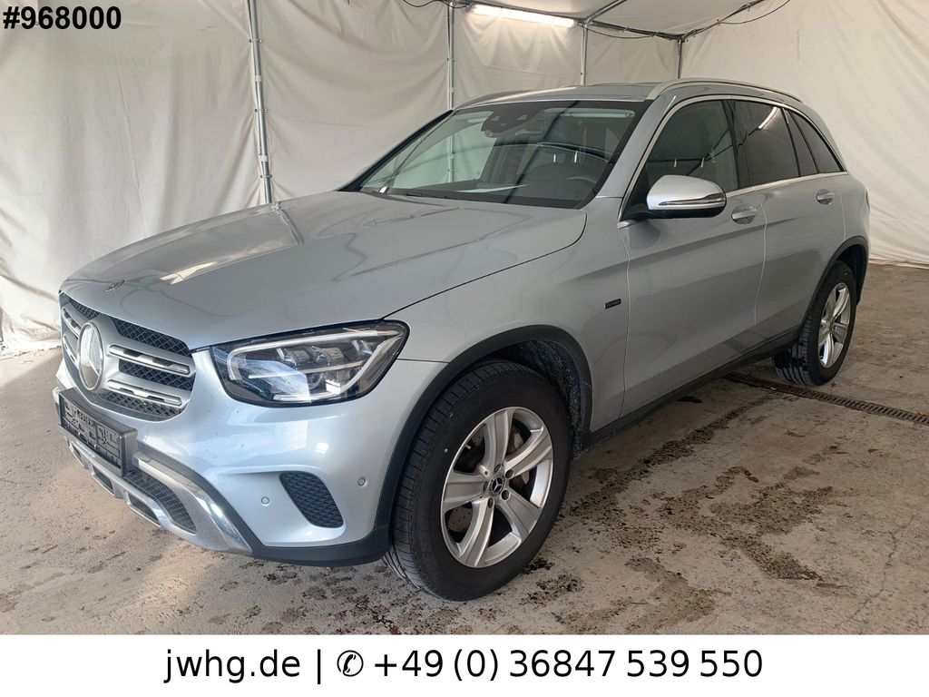 Mercedes-Benz GLC 300 2021