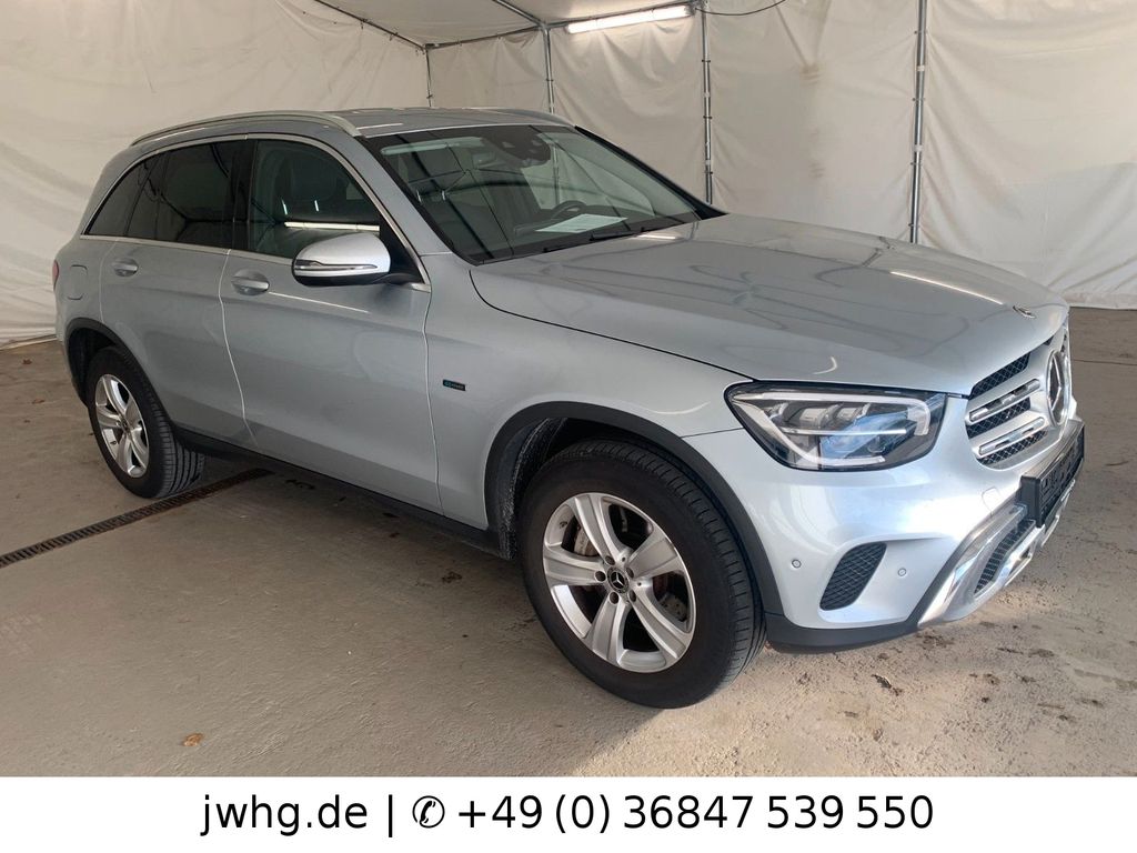 Mercedes-Benz GLC 300 2021