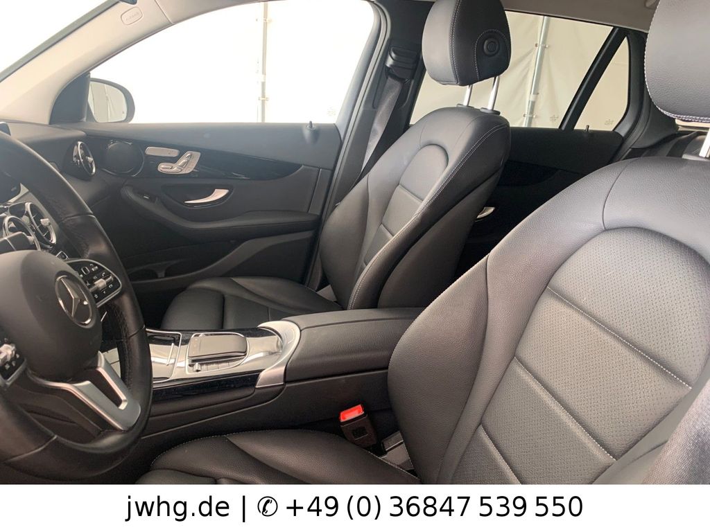 Mercedes-Benz GLC 300 2021