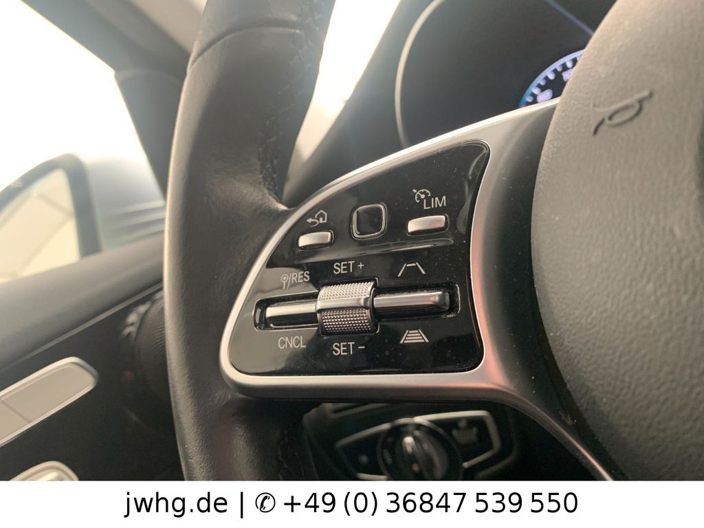 Mercedes-Benz GLC 300 2021