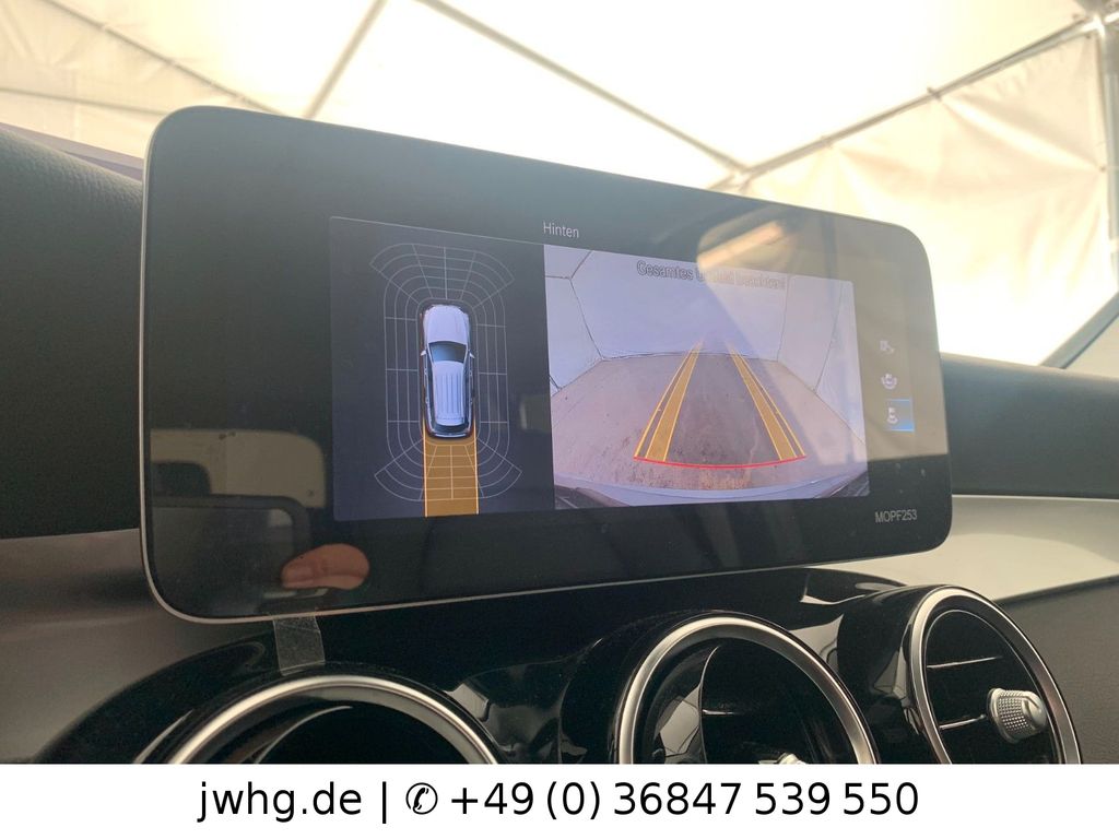 Mercedes-Benz GLC 300 2021