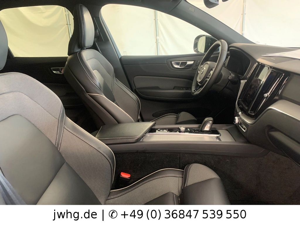 Volvo XC60 2022